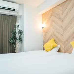Royal Heights Sakuragawa Apartment Ōsaka