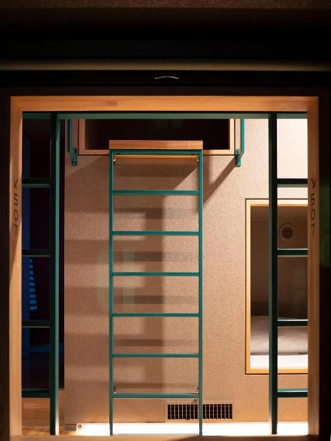 Capsule hotel Ele Cabin Shinjuku Kabukicho Tokyo