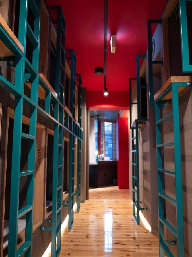 Ele Cabin Shinjuku Kabukicho Tokyo Capsule hotel
